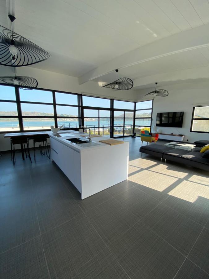 Maison Montmarin: Seaside Villa with Spa in Northern Brittany Locquenole Exterior photo